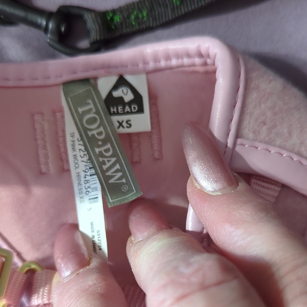Top Paw XS Pink and Gold Dog Harness with Leash - Picture 2 of 3